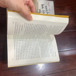 HUYỀN CHIP - combo 2 quyen : xách ba lô lên và đi . Tuổi trẻ không hối tiếc  1025885