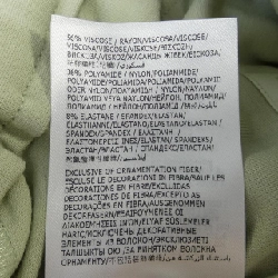 Quần MONCLER J10938H00015 M3988 648541