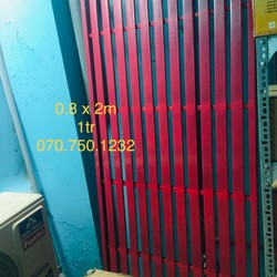 Giường sắt 0.8 x 2 m, nước sơn màu Đỏ, lắp ráp, tỷ lệ còn 90% 69090