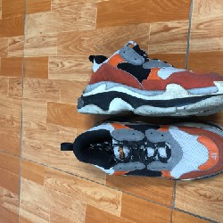 Balenciaga triple S trắng cam size 41 9139