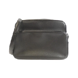 Túi đeo vai Louis Vuitton Taiga Nile - Hàng hiệu Chính hãng