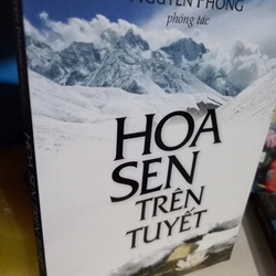 hoa sen trên tuyết