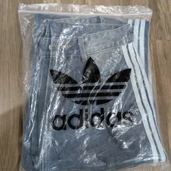 Quần Jeans Adidas Made in Cambodia -  Size S 724423