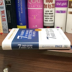 Sách kỹ năng sống : 7 Thói Quen Hiệu Quả- bìa cứng mới 95% 148994