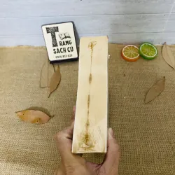 Gió mang những ký ức thổi thành những cánh hoa 1012901