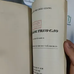 [XƯA] Đèn Lồng Treo Cao (1995) - Nguyễn Thị Châu Giang 798513
