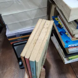 Đông Tây tác phẩm 4 cuốn  755138