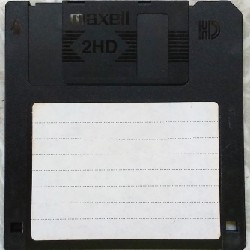 Đĩa mềm Maxell 2HD Floppy Disk 3.5inch 1.44MB 13130