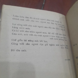 Chế Lan Viên - HOA TRÊN ĐÁ (thơ) 463126