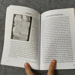 NHỮNG MÙA XUÂN BẤT TỬ TRONG NHÀ TÙ CÔN ĐẢO 700928