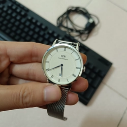 Đồng hồ DW dây kim loại 388588