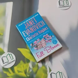 Full Bloom - Janet Evanovich & Charlotte Hughes 1027582