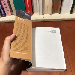 II Văn Học: Những Trang Văn Để Lại - Thế Vũ - 2005 746021