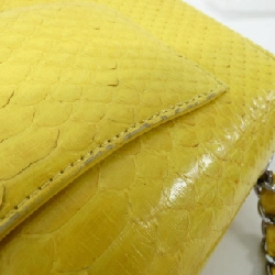 Túi xách chéo Chanel 69900 613210