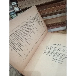 Tuyển tập các bài tập vật lý đại cương - I.E.Irôđôp, I.V.Xaveliep, O.I.Damsa 780699