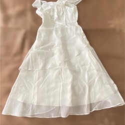 Váy trắng Charme sz M còn mới 90%