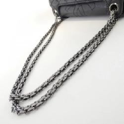 Túi xách chéo Chanel 611823