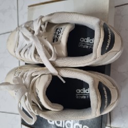Giày Adidas chính hãng size 37 (6.5 US) 794