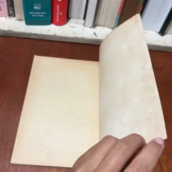 II Sách Phật Giáo: Liễu Sinh Thoát Tử (Hay Cứu Độ Trung Ấm Thân) - Thích Quang Phú - 1961 776723