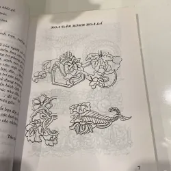 HOA VĂN TRANG TRÍ THÔNG DỤNG (XB 2007) 973289