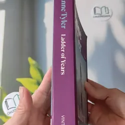 Ladder of Years - Anne Tyler 1033588
