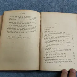 VỀ CUỘC CÁCH MẠNG XÃ HỘI CHỦ NGHĨA THÁNG MƯỜI VĨ ĐẠI 688753