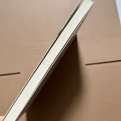 Bước chân chậm lại giữa thế gian vội vã 704054