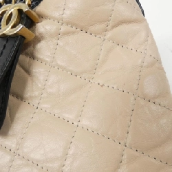 Túi xách vai Chanel Gabriel Line 93824 613802