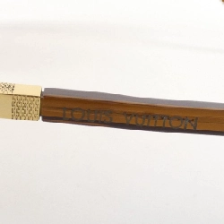 Kính mát Louis Vuitton Attitude Pilot Z0339U 624103