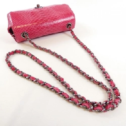 Túi xách chéo Chanel 69900 613251