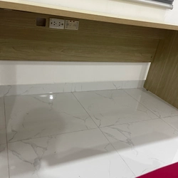 bàn làm việc 452608