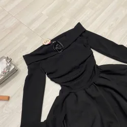 Đầm trễ vai (new còn tag) 569260