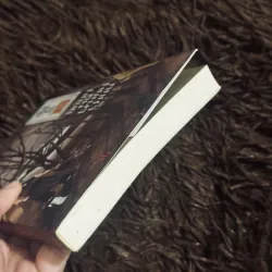 Bóng ma trong chùa 1029418