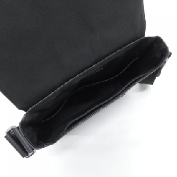 Túi xách vai Louis Vuitton Monogram Eclipse District PM M44000 - Hàng hiệu Authentic 801748