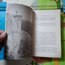 Khi Mọi Điểm Tựa Đều Mất 934598