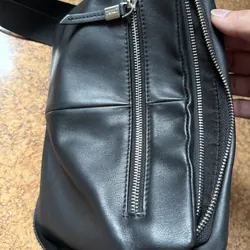 cần pass túi xách thời trang cho nam mới mua da thật 100% bao text  675075