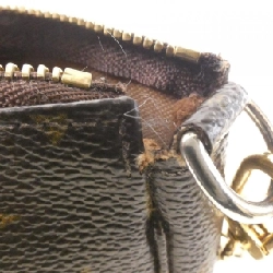 Túi đeo chéo mini Monogram Louis Vuitton M58009 620223
