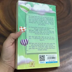 II Tựa Sách: 24 Cung Bậc Trái Tim - Trang Thơ, Lâm Moon, Xuân Oanh, Thẩm Quỳnh Trân - 2014 976287