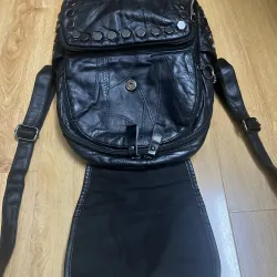 Balo nữ da thật đinh tán kim loại 2hand 933830