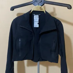 Áo khoác zara xịn sz S việt 783147