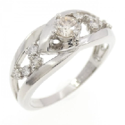 Nhẫn kim cương PT900 0.30CT - Hàng hiệu Chính hãng