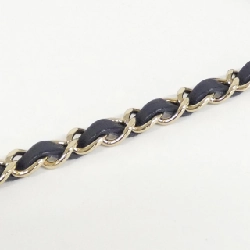 Túi xách chéo Chanel 69900 611687