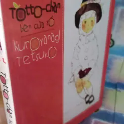 tôttô chan bên cửa sổ