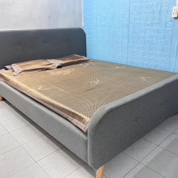 Thanh lý giường tặng đệm 442594