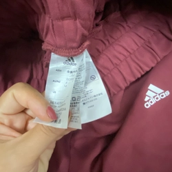 Quần adidas size S hoặc M nhỏ 309025