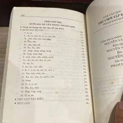 THÚ CHƠI TẬP KIỀU (Tập Kiều - Một thú chơi tao nhã), xb 2002 606524