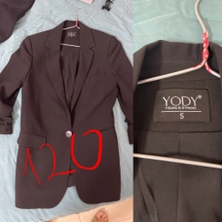 Áo blazer đen YODY tay lửng 