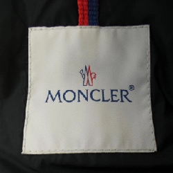 Áo khoác lông vũ MONCLER 637113