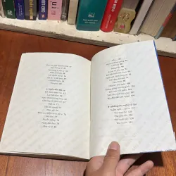 II Thơ Và Những Suy Nghĩ Về Thơ: Từ Em, Anh Bước Đến Thi Ca - Huỳnh Văn Dung - 1998 791497