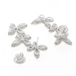 Bông tai hình bướm ba lớp Pave - Hàng hiệu Authentic 843570